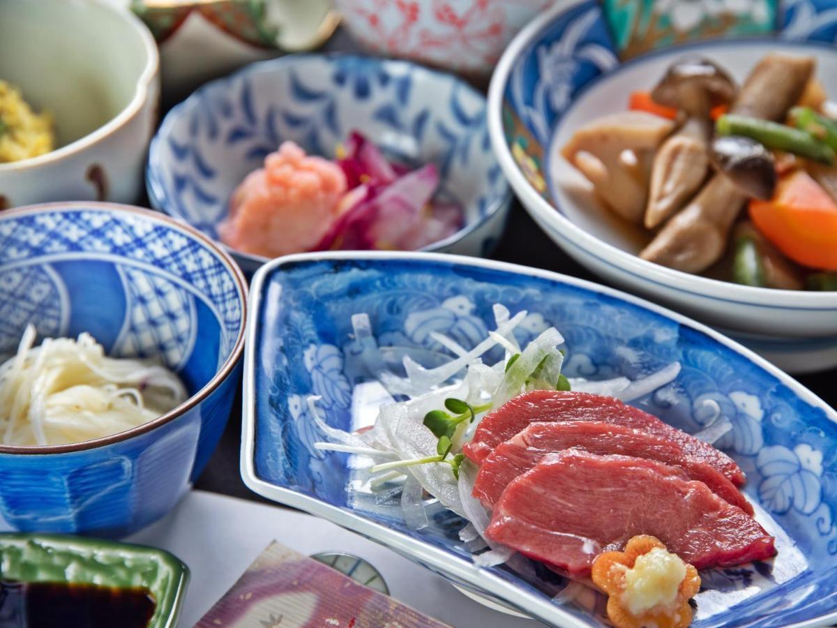 Kanoe Iiyama Buitenkant foto