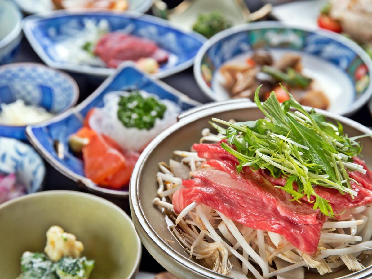 Kanoe Iiyama Buitenkant foto