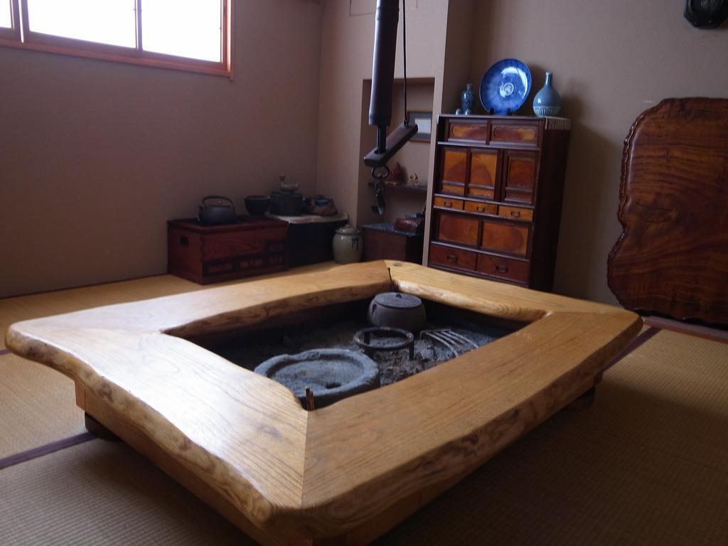 Kanoe Iiyama Buitenkant foto